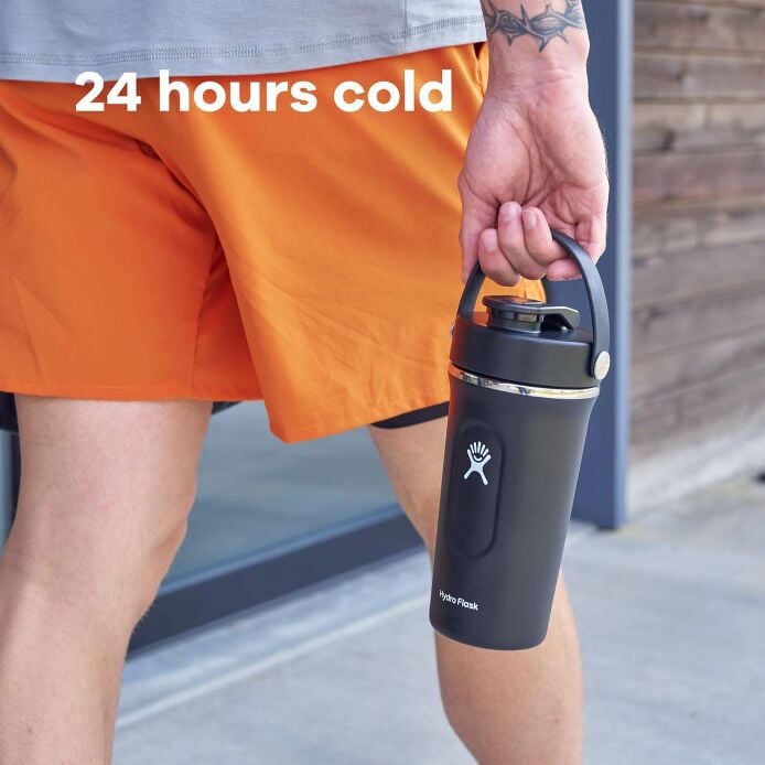 24-oz-insulated-shaker-bottle-x3 hydro_flask_ecomm_en_insulated_shaker_pt03_2000x2000px_4.jpg