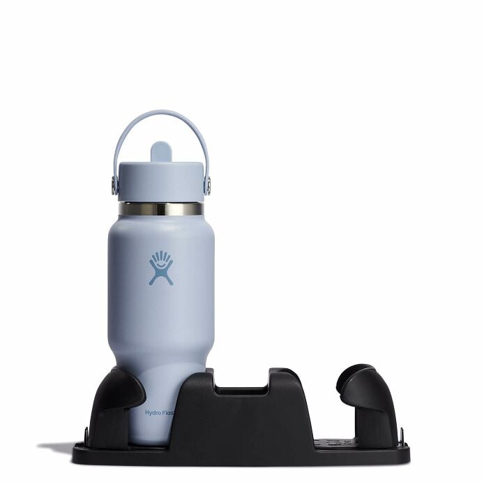 24-oz-travel-bottle-with-flex-straw-cap-a2 surf-travel-bottle-in-cuplholder_2_8_1.jpg