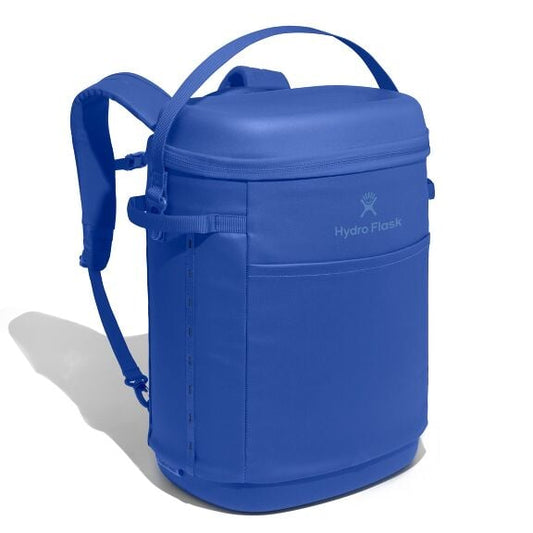 carryouttm-backpack-22-l-c0 18pco382_carryout_backpack_22l_capri_blue_angled_1.jpg