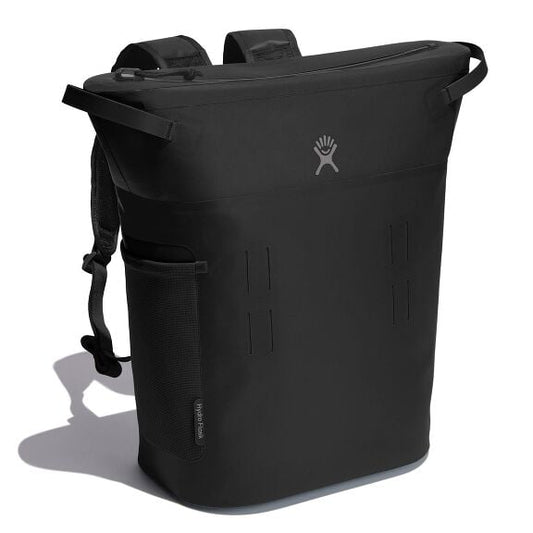 20-l-day-escapetm-pack-x4 20-l-day-escape-soft-cooler-pack-black-angled_1_1.jpg