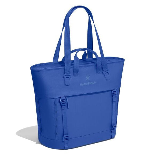 carryouttm-soft-cooler-tote-30-l-m4 maxiit382_carryout_tote_30l_capri_blue_angled_1.jpg