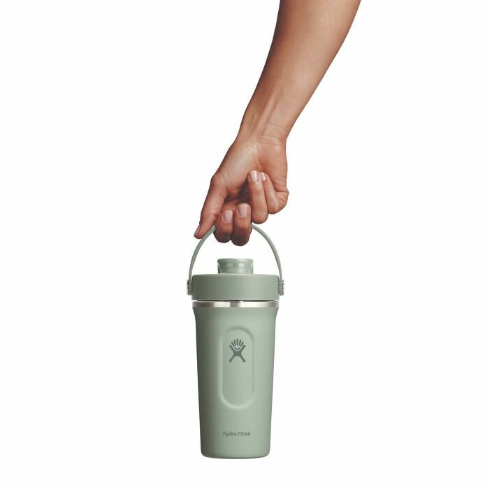 gym-bundle-m3 mxcc24374_24ozinsulatedshakerbottle_agave_hb_1.jpg